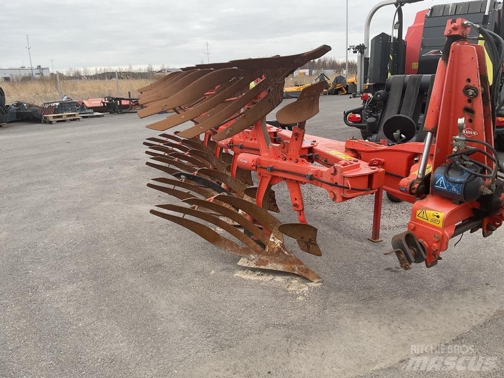 Kuhn Varimaster 122 Pluguri reversibile