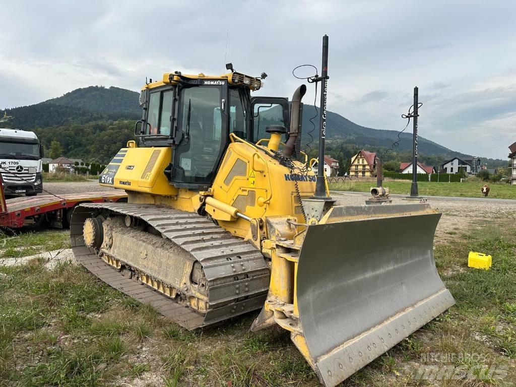Komatsu D 61 PX24 Buldozere pe senile