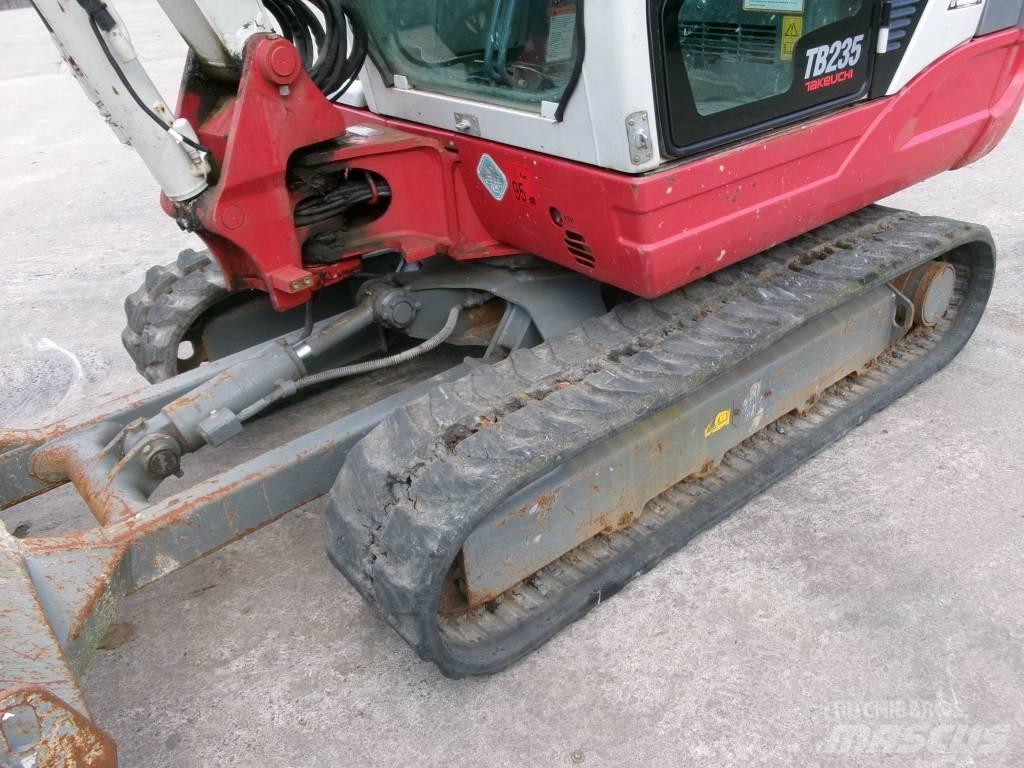 Takeuchi TB 235 Mini excavatoare < 7t