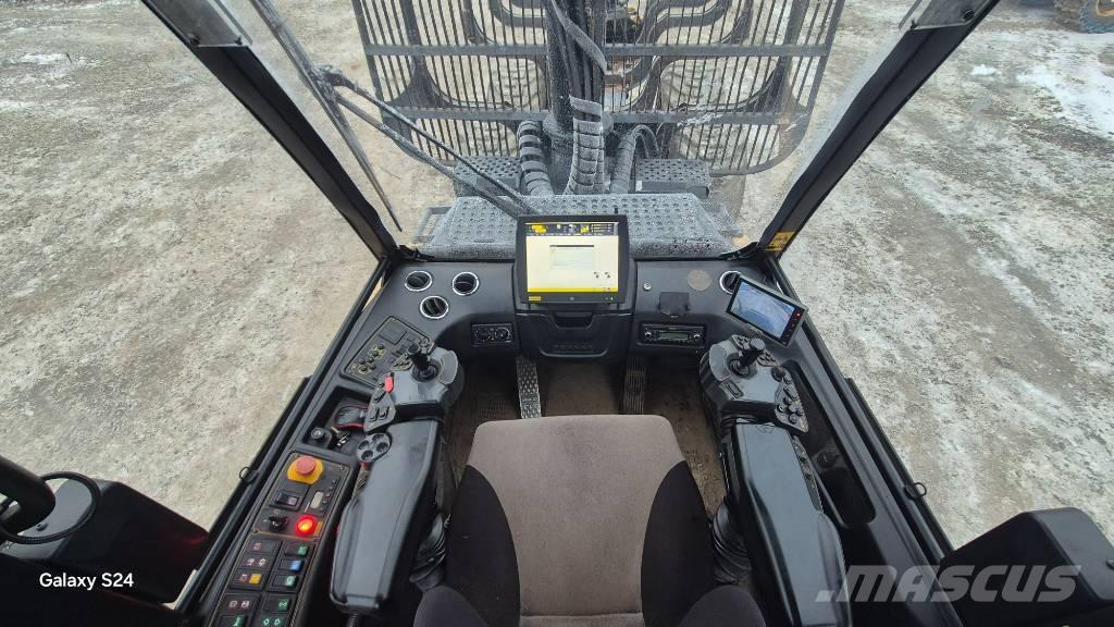 Ponsse WISENT 8W Transportoare