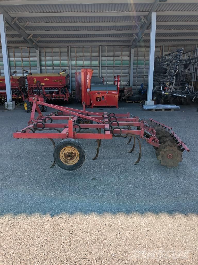 Väderstad SK13 Cultivatoare