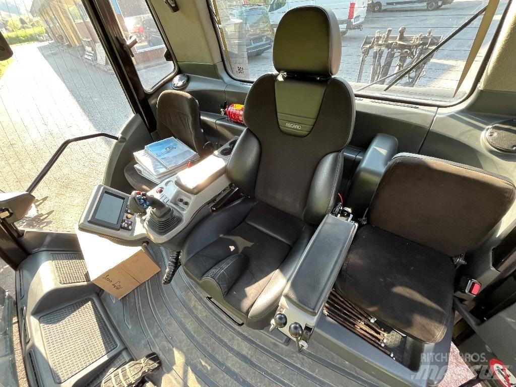 Prinoth Bison X Utilaje deszapezire