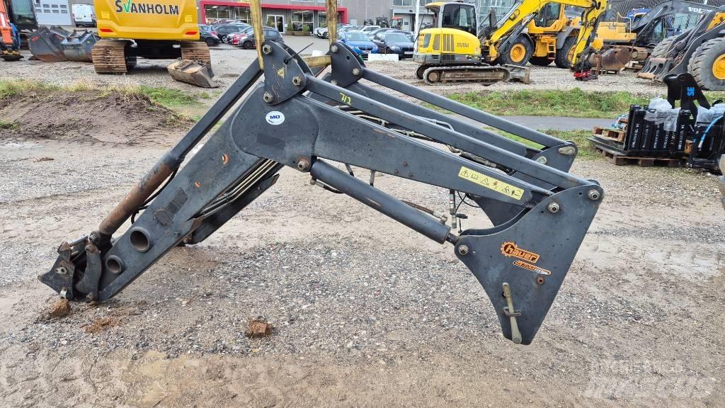 Hauer POM-C 150 Încarcatoare frontale