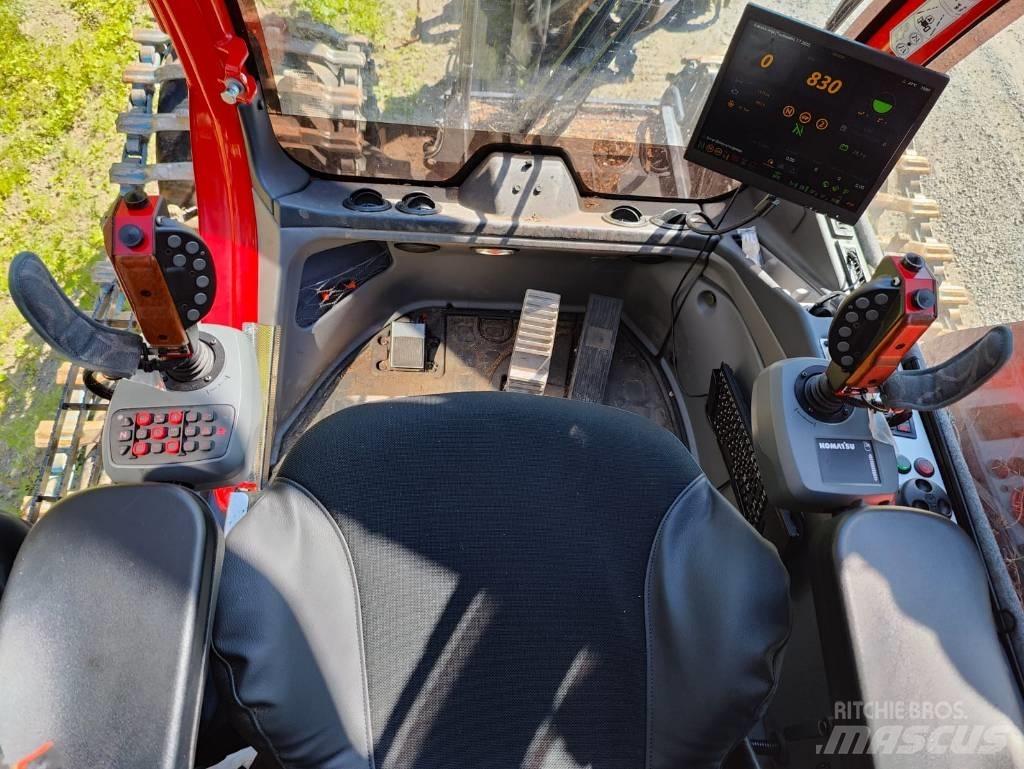 Komatsu 931 XC Combine forestiere