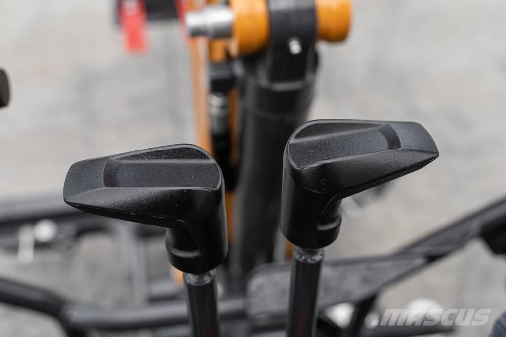 CASE CX 15 EV Mini excavatoare < 7t