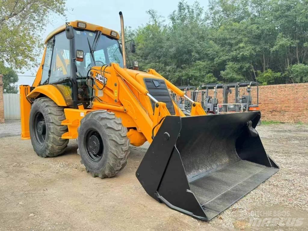 JCB 3 CX Buldoexcavatoare