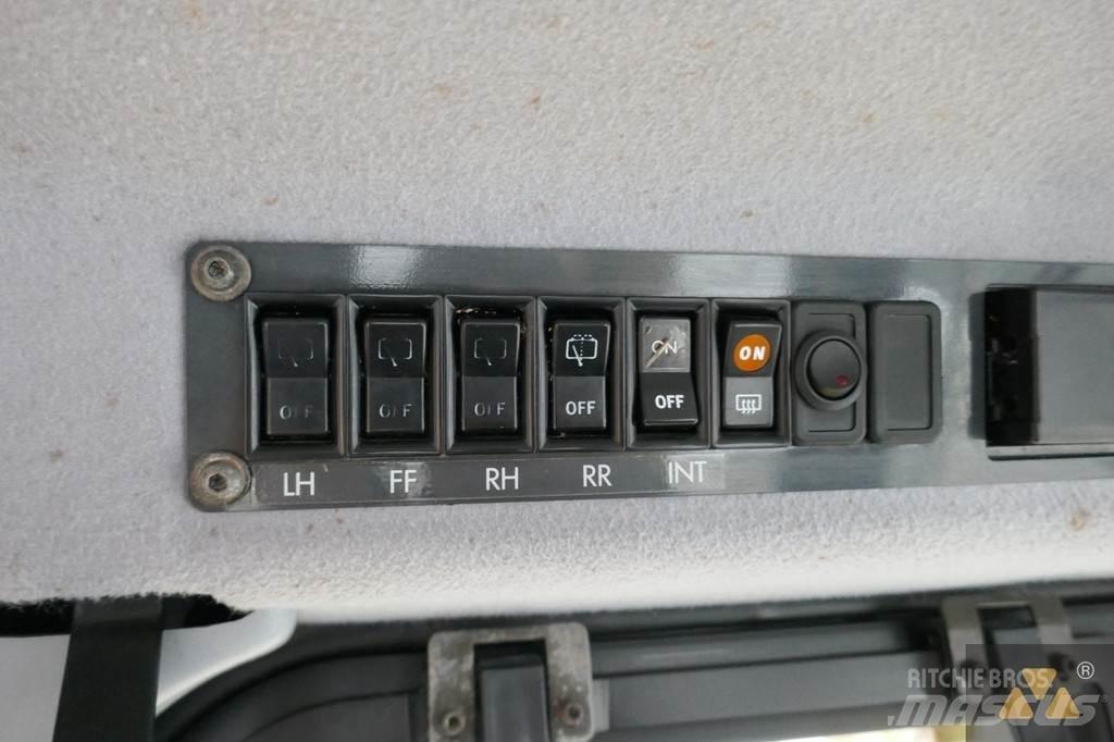 Komatsu D85PX-15 Buldozere pe senile