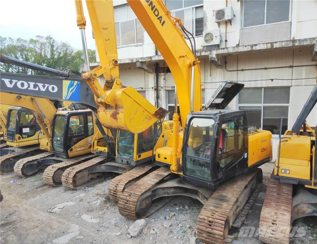 Hyundai R225LC-7 Excavatoare pe șenile
