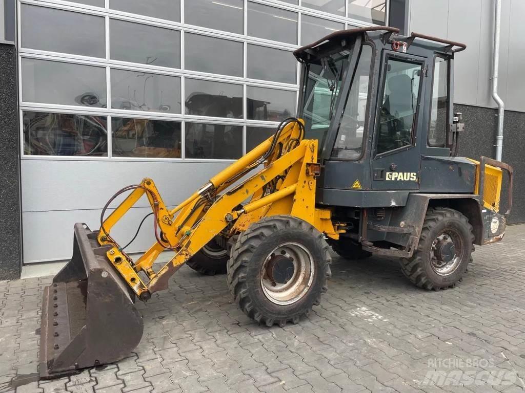 Paus RL552 Incarcator pe pneuri