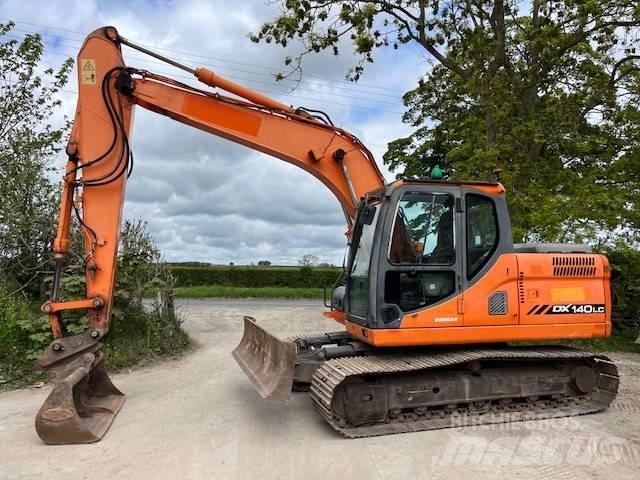 Doosan DX 140 LC Excavatoare pe șenile
