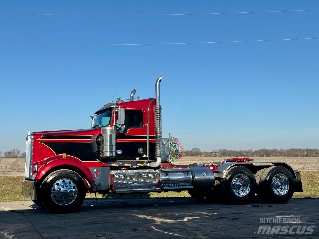 Kenworth W900 Autotractoare