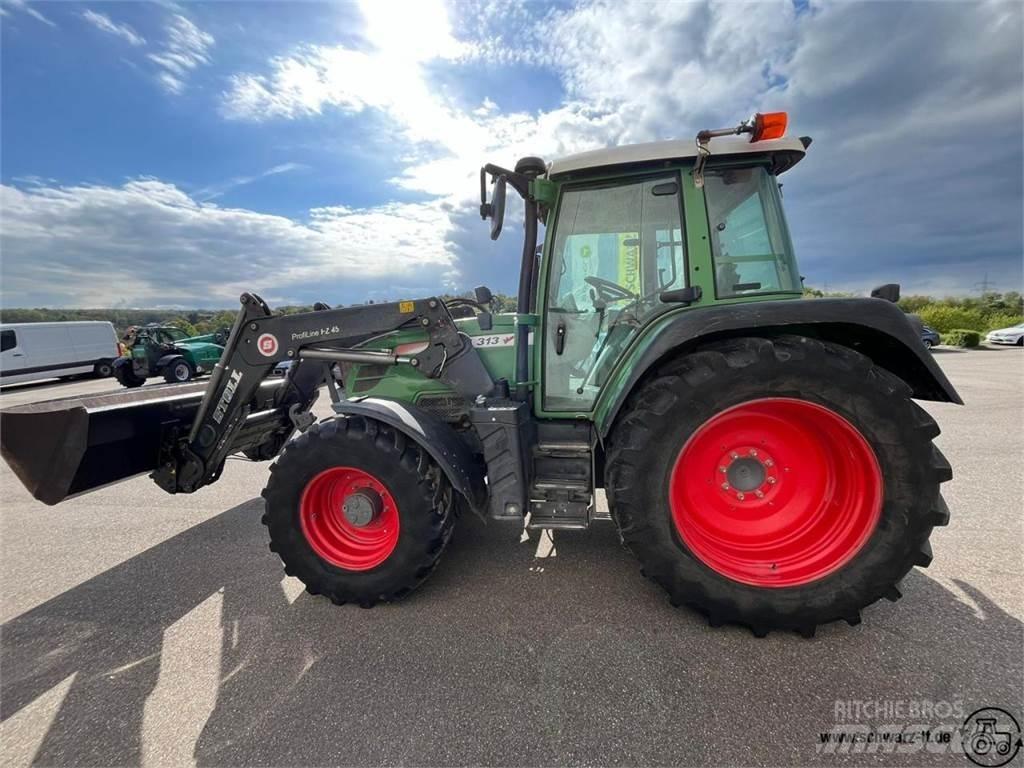 Fendt 313 Vario Tractoare