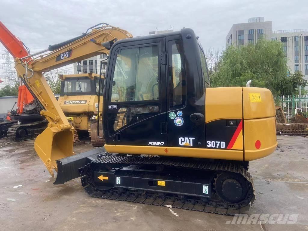 CAT 307 D Excavatoare 7t - 12t