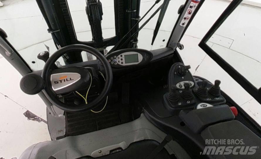 Still RX 60-25 Stivuitor electric
