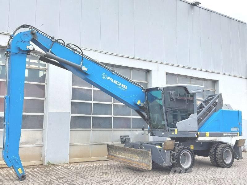 Fuchs MHL 331 F Paleta de manipulare