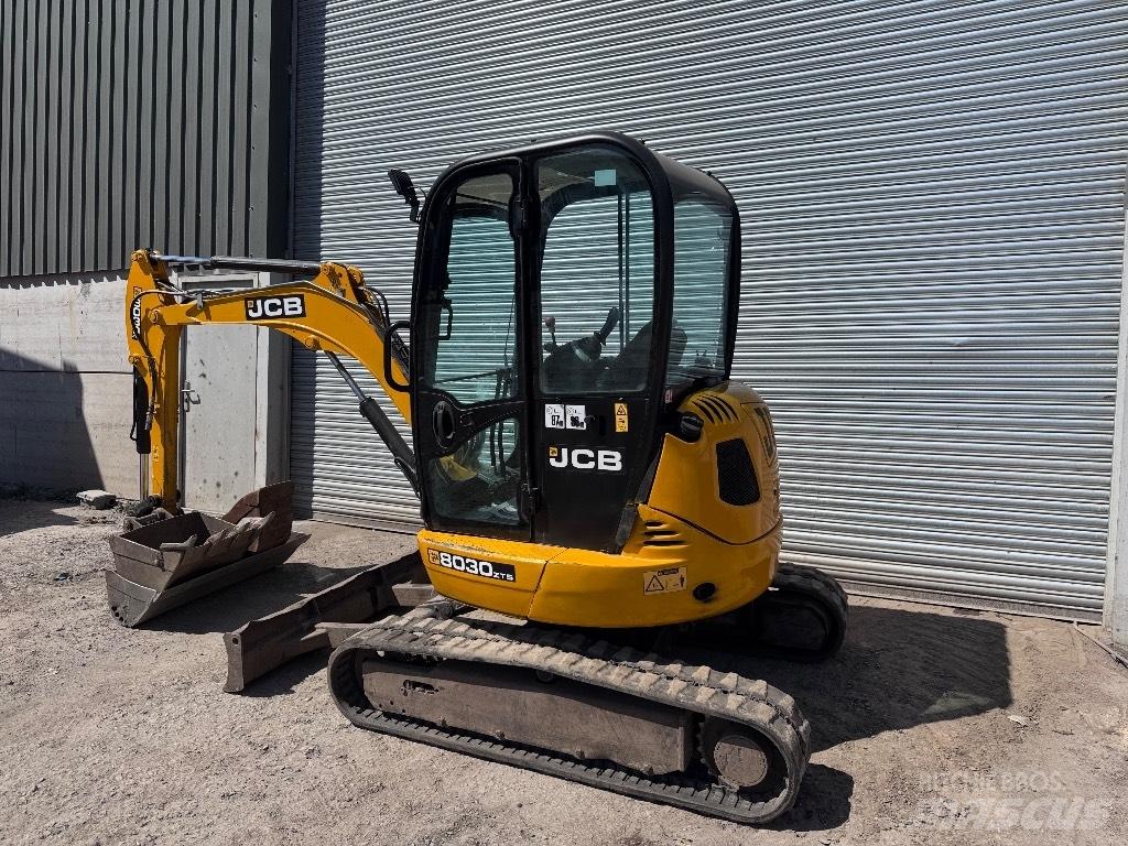 JCB 8030 ZTS Mini excavatoare < 7t