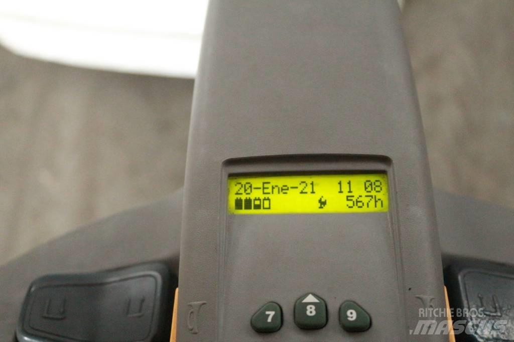 Nissan PS125 Transpaleta manuala