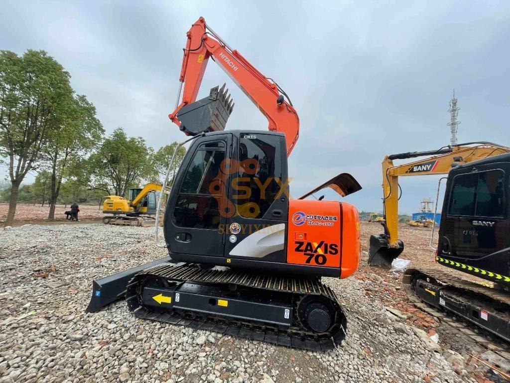 Hitachi ZX 70 Excavatoare 7t - 12t