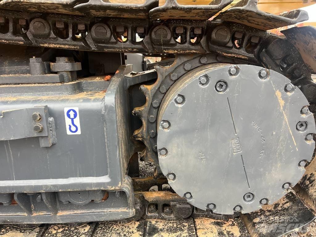 Komatsu PC 450 LC-8 Excavatoare pe șenile

