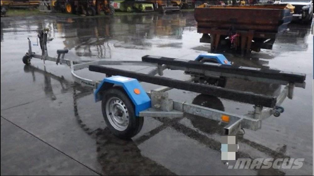  CBS REMORQUE B1B075 Remorci usoare