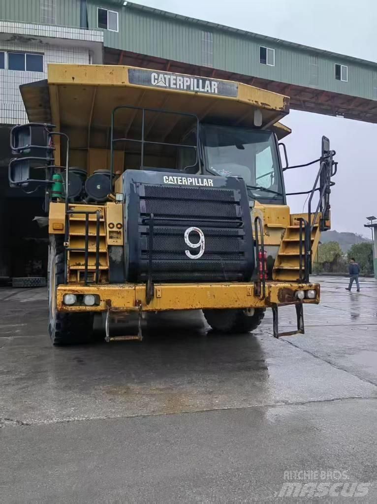 CAT 777E Transportoare articulate