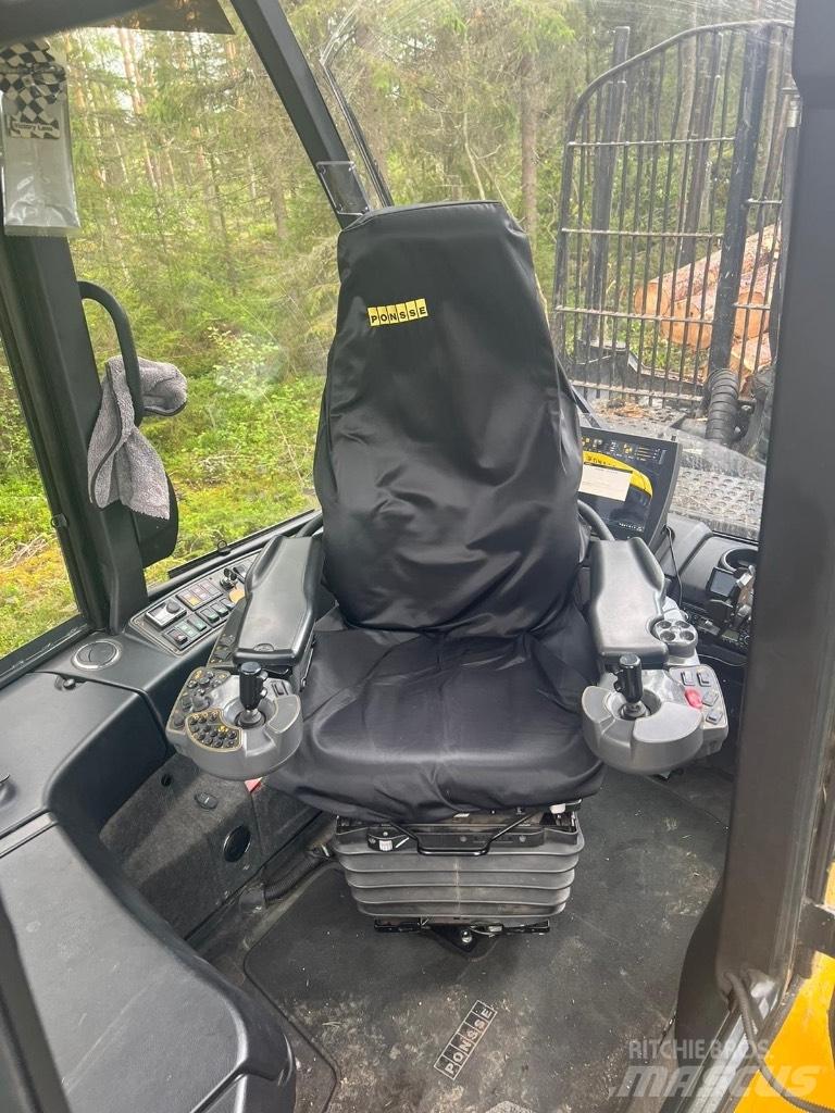 Ponsse Elk Transportoare