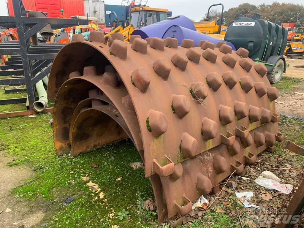 CAT CS 66 B Compactoare monocilindrice