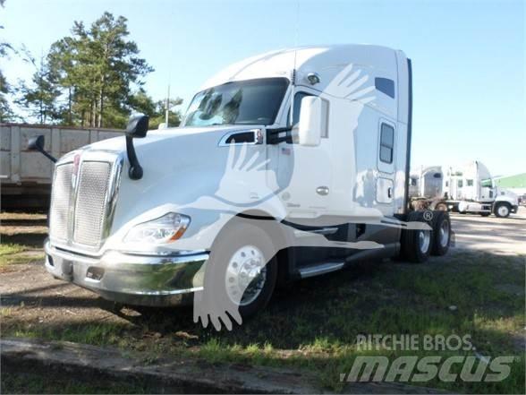 Kenworth T680 Utilaje construcții - Altele