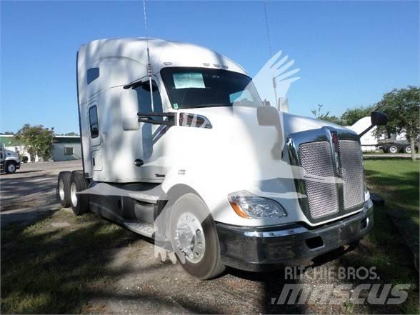 Kenworth T680 Utilaje construcții - Altele