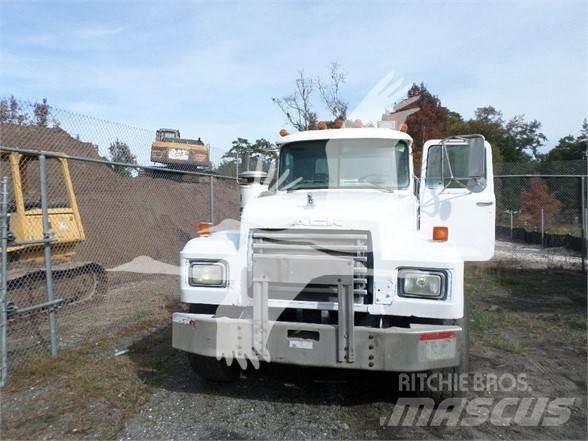Mack DM600 Utilaje construcții - Altele