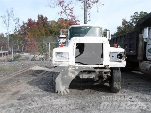Mack RD600 Utilaje construcții - Altele