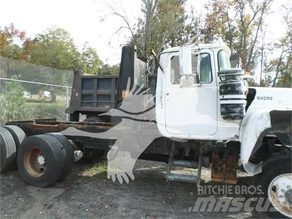 Mack RD600 Utilaje construcții - Altele