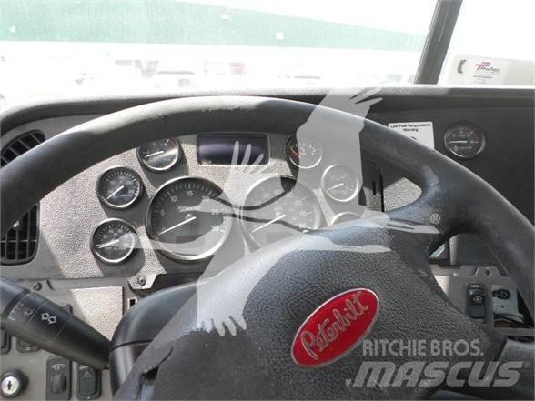 Peterbilt 384 Utilaje construcții - Altele