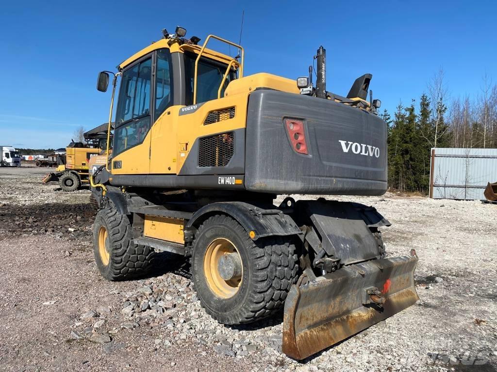 Volvo EW 140 D Excavatoare cu roti