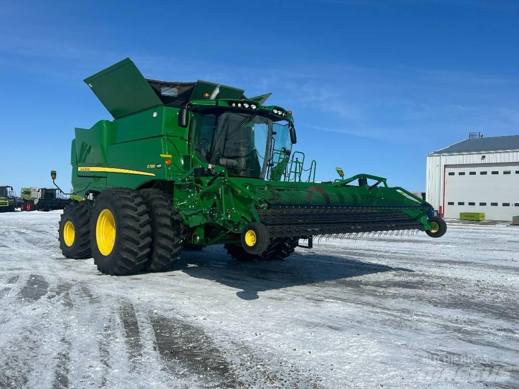 John Deere S780 Combine de secerat