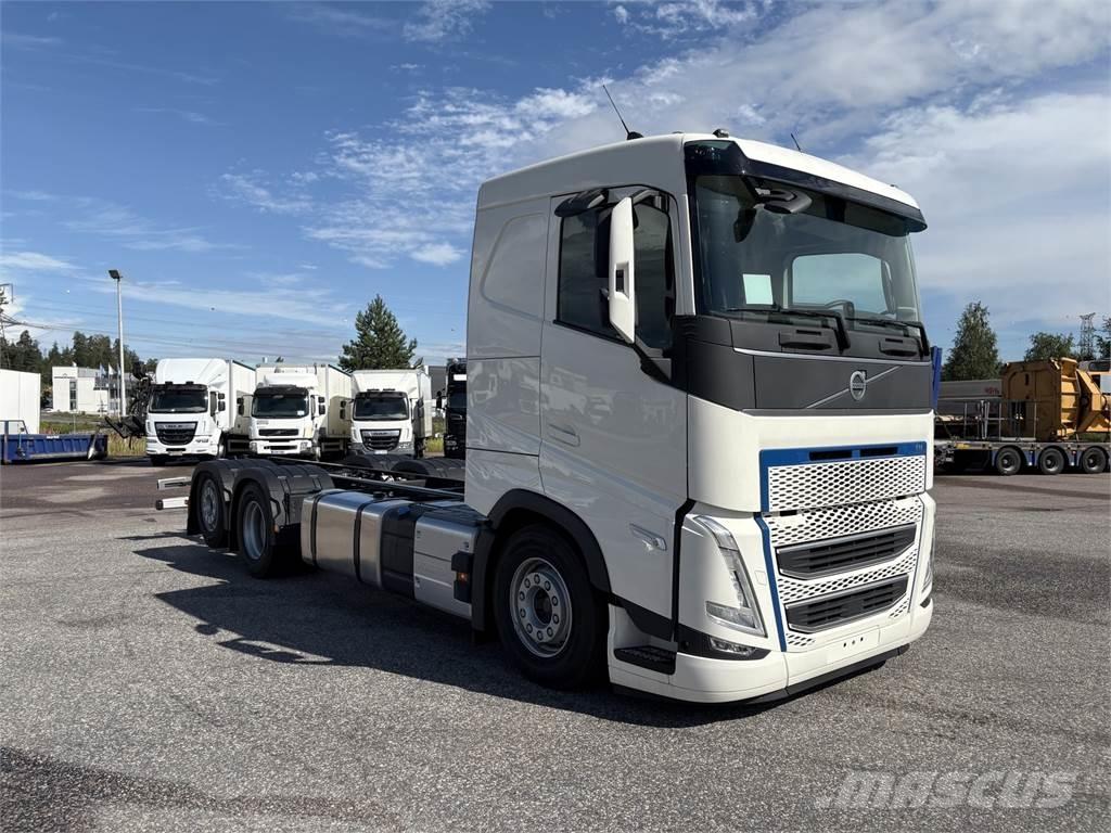 Volvo FH460 6x2 Camion cabina sasiu