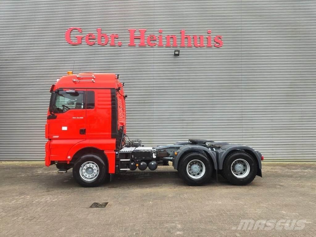 MAN TGX 33.580 6x4 Autotractoare