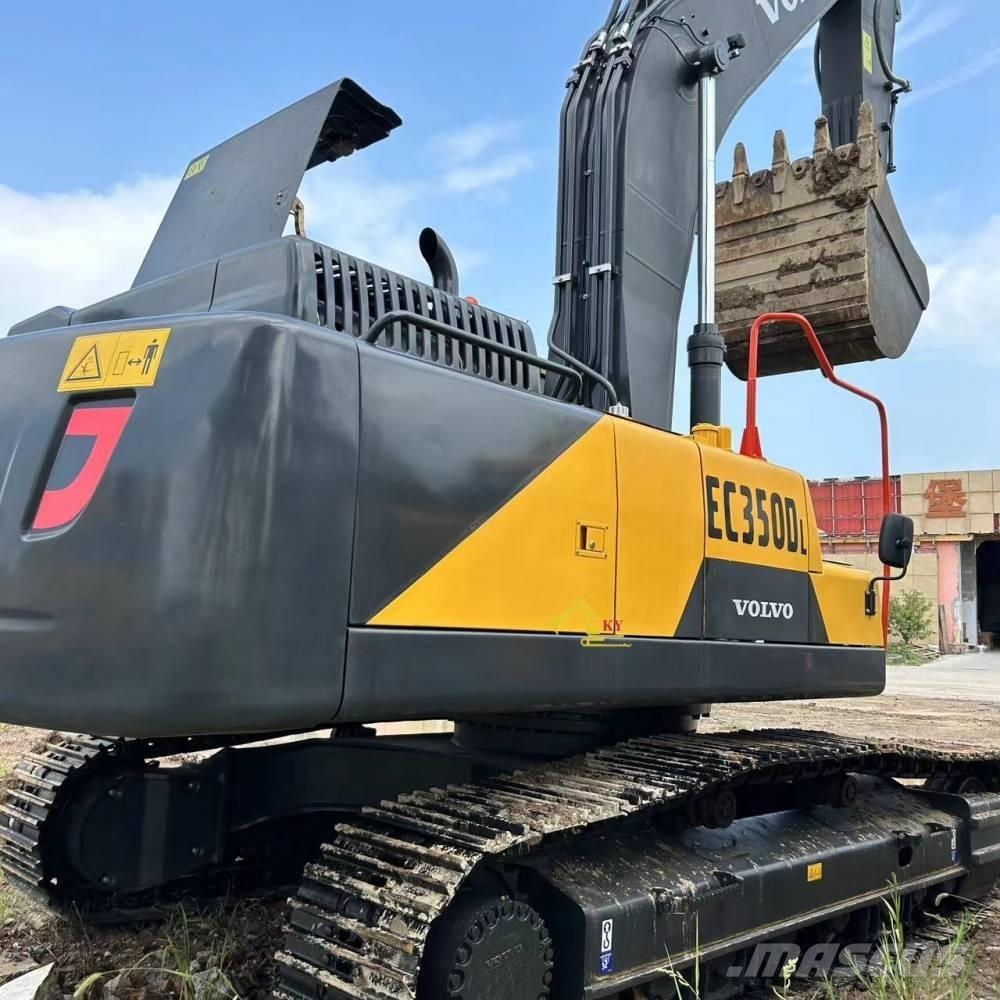 Volvo 350 Excavatoare pe șenile
