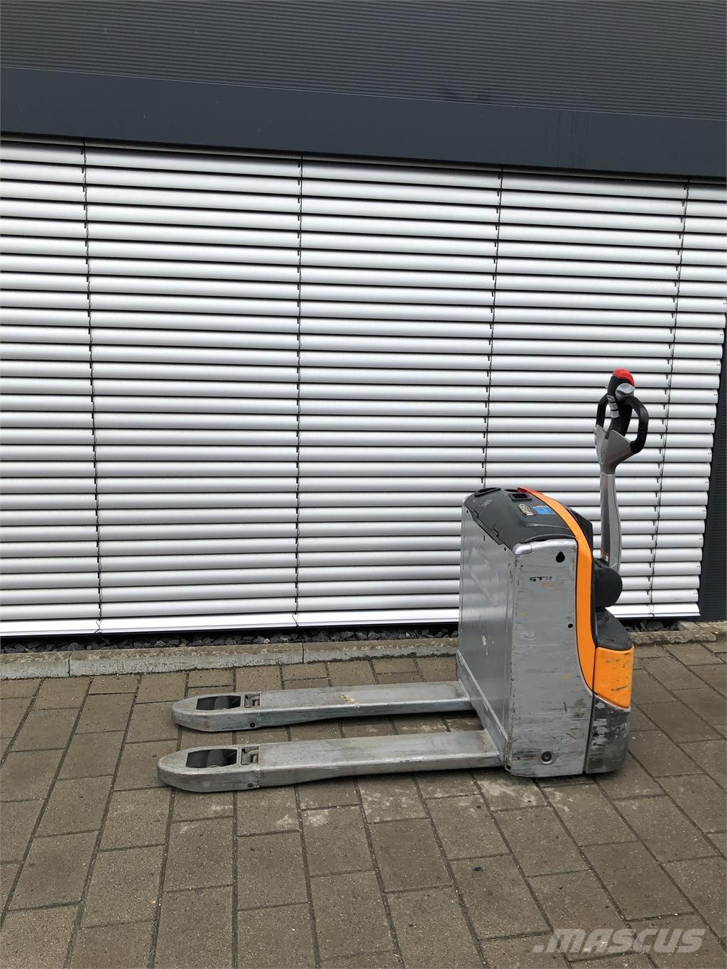 Still EXU16 Transpaleta manuala