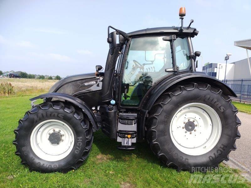 Valtra N 154 A Tractoare