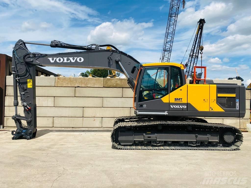 Volvo ec220el Excavatoare pe șenile
