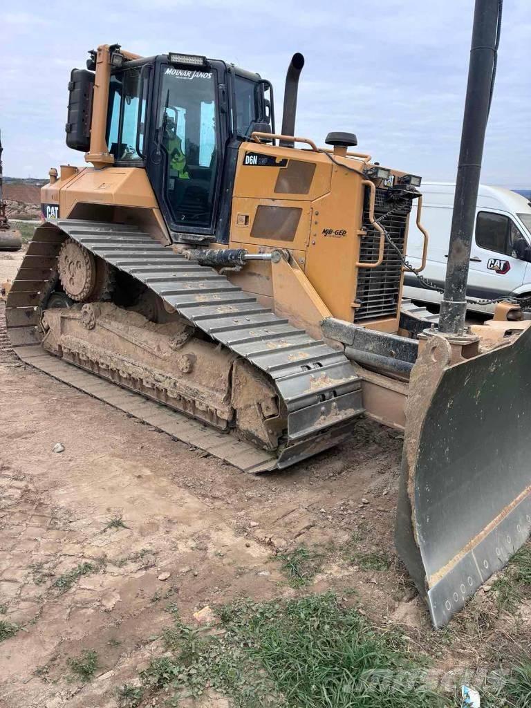 CAT D 6 N LGP Buldozere pe senile