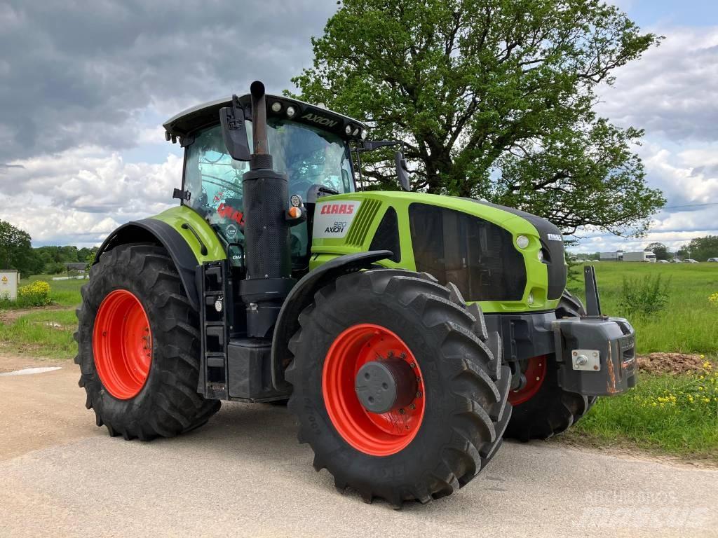 CLAAS Axion 920 Tractoare