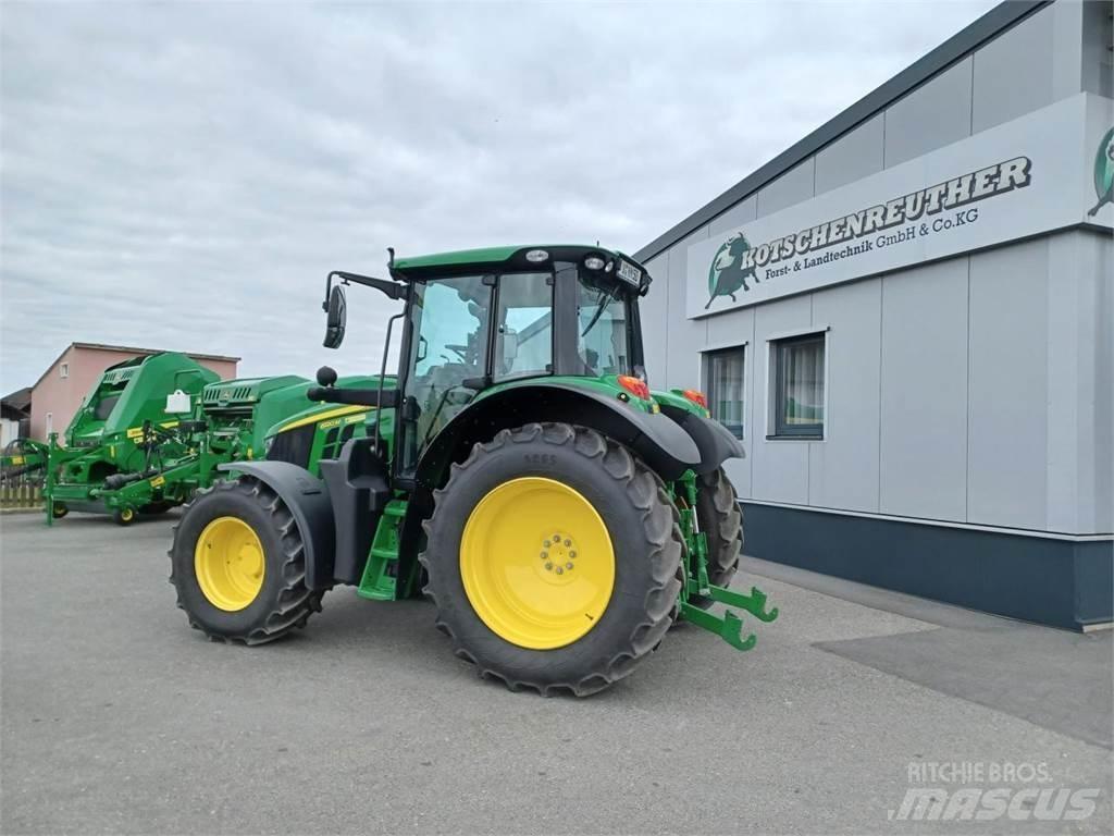 John Deere 6120M Tractoare