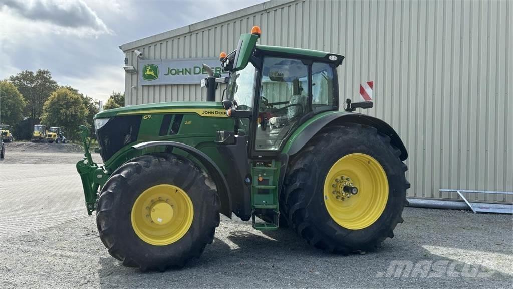 John Deere 6R215 Tractoare