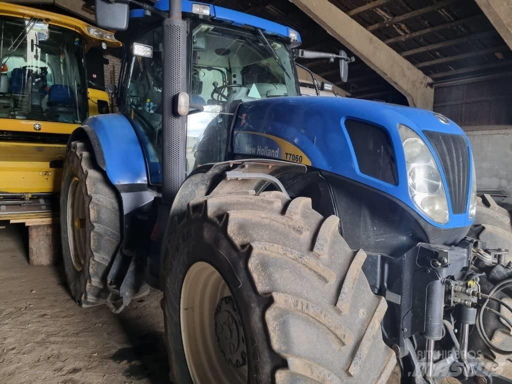New Holland T 7060 Tractoare