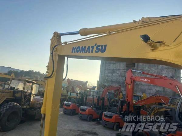 Komatsu PC130 Excavatoare pe șenile
