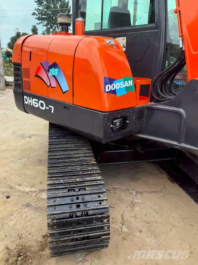 Doosan DH 60 Mini excavatoare < 7t