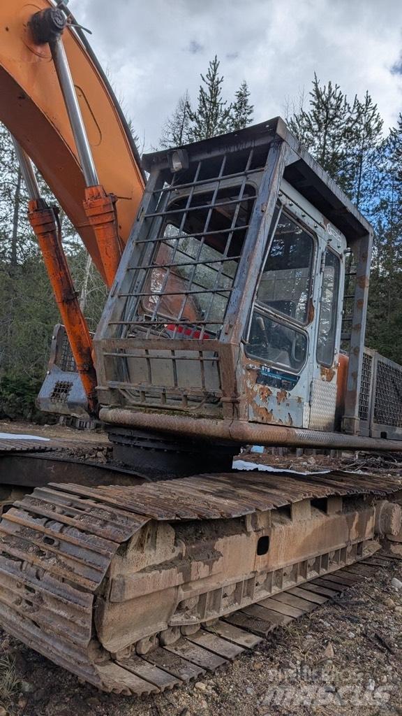 Hitachi EX 200 Excavatoare pe șenile
