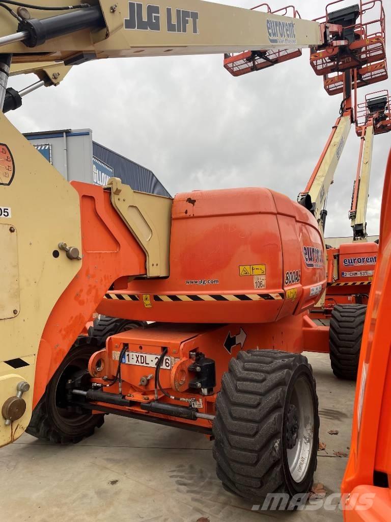 JLG 800 AJ Nacele cu brat articulat